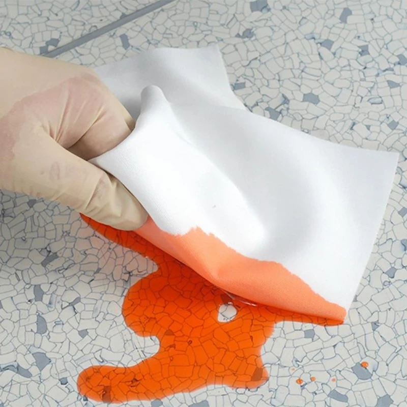 Precision Equipment Cleaning Wipes